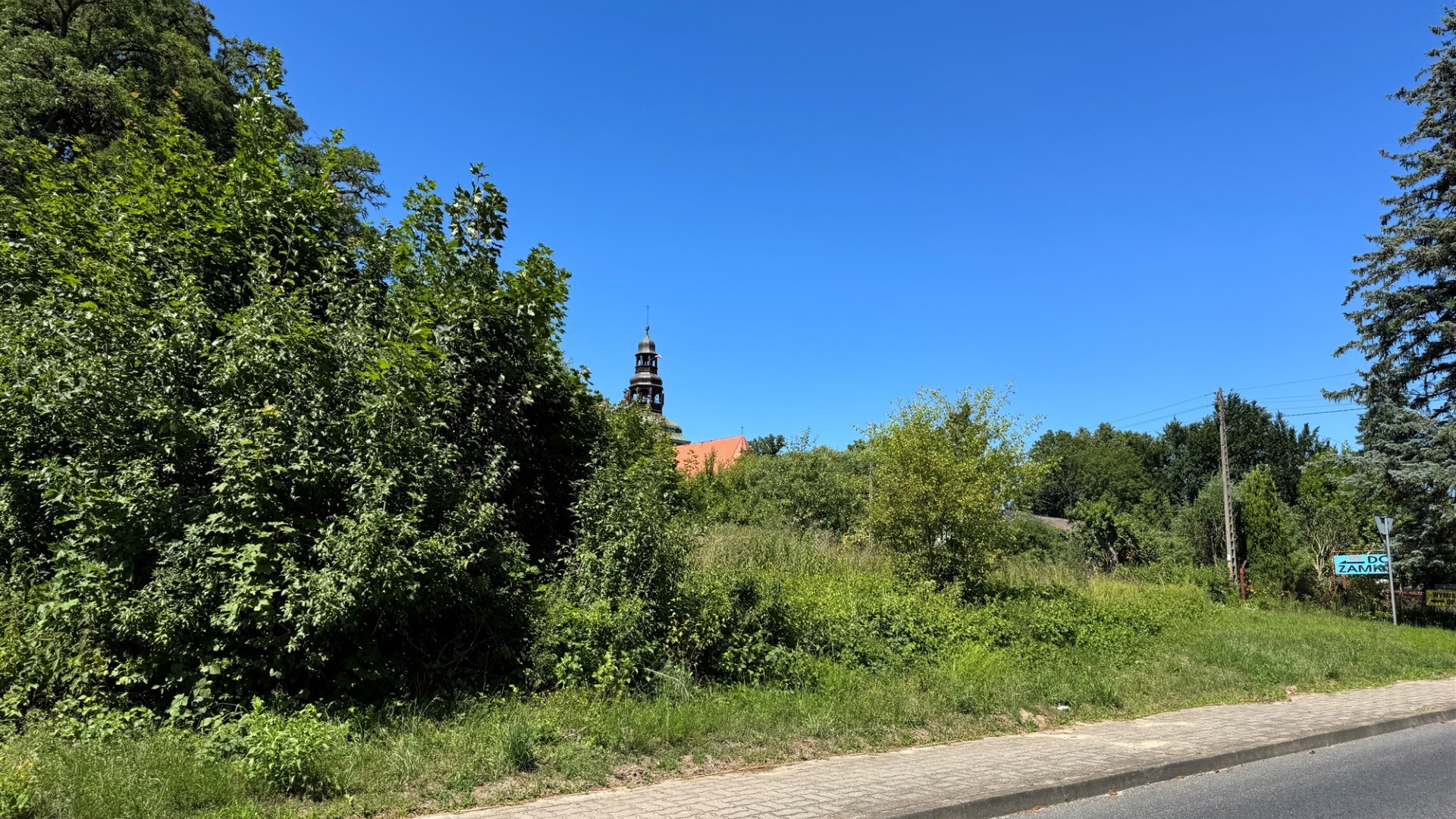 Działka na sprzedaż